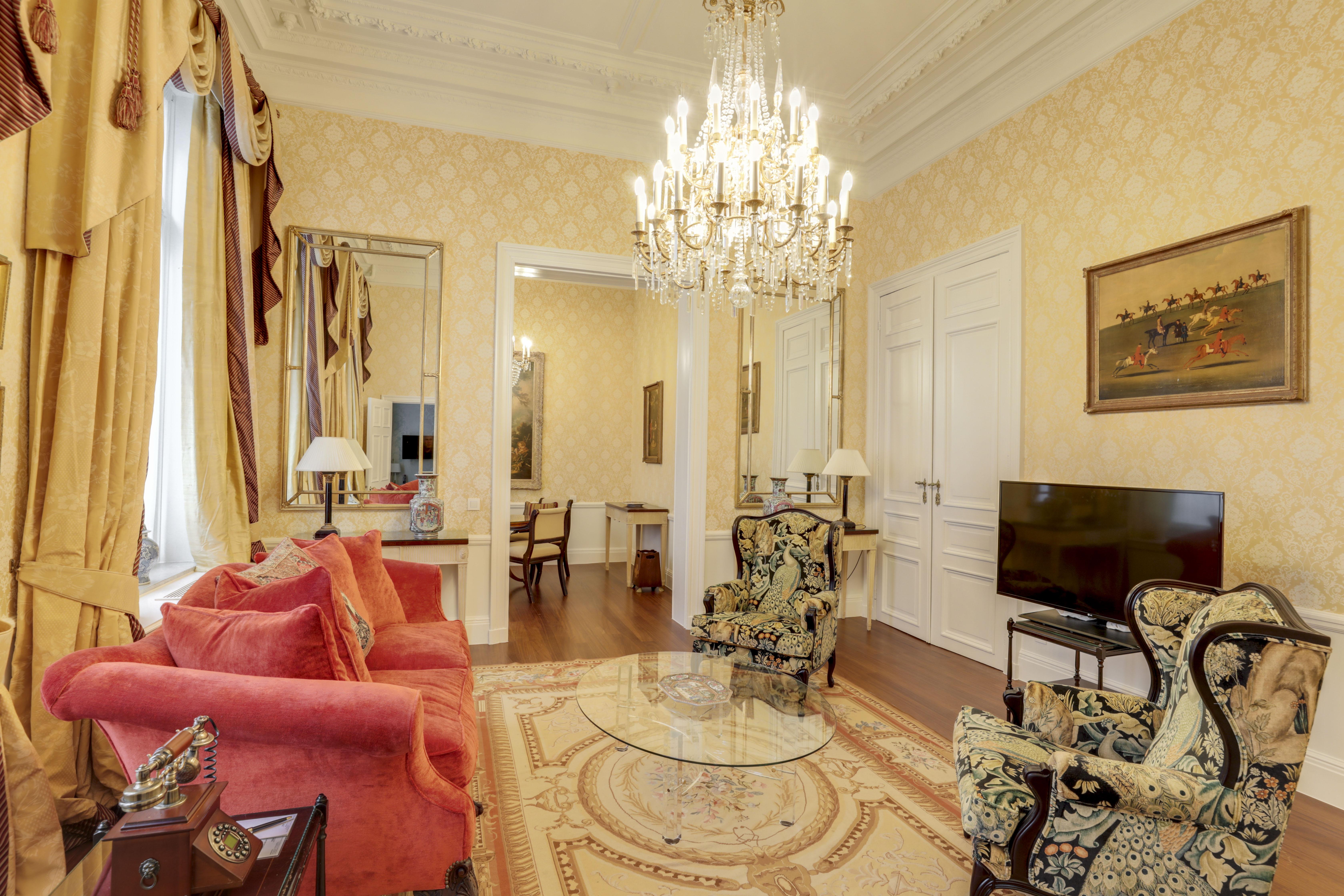 Stanhope Hotel By Thon Hotels Bruxelles Esterno foto A typical apartment