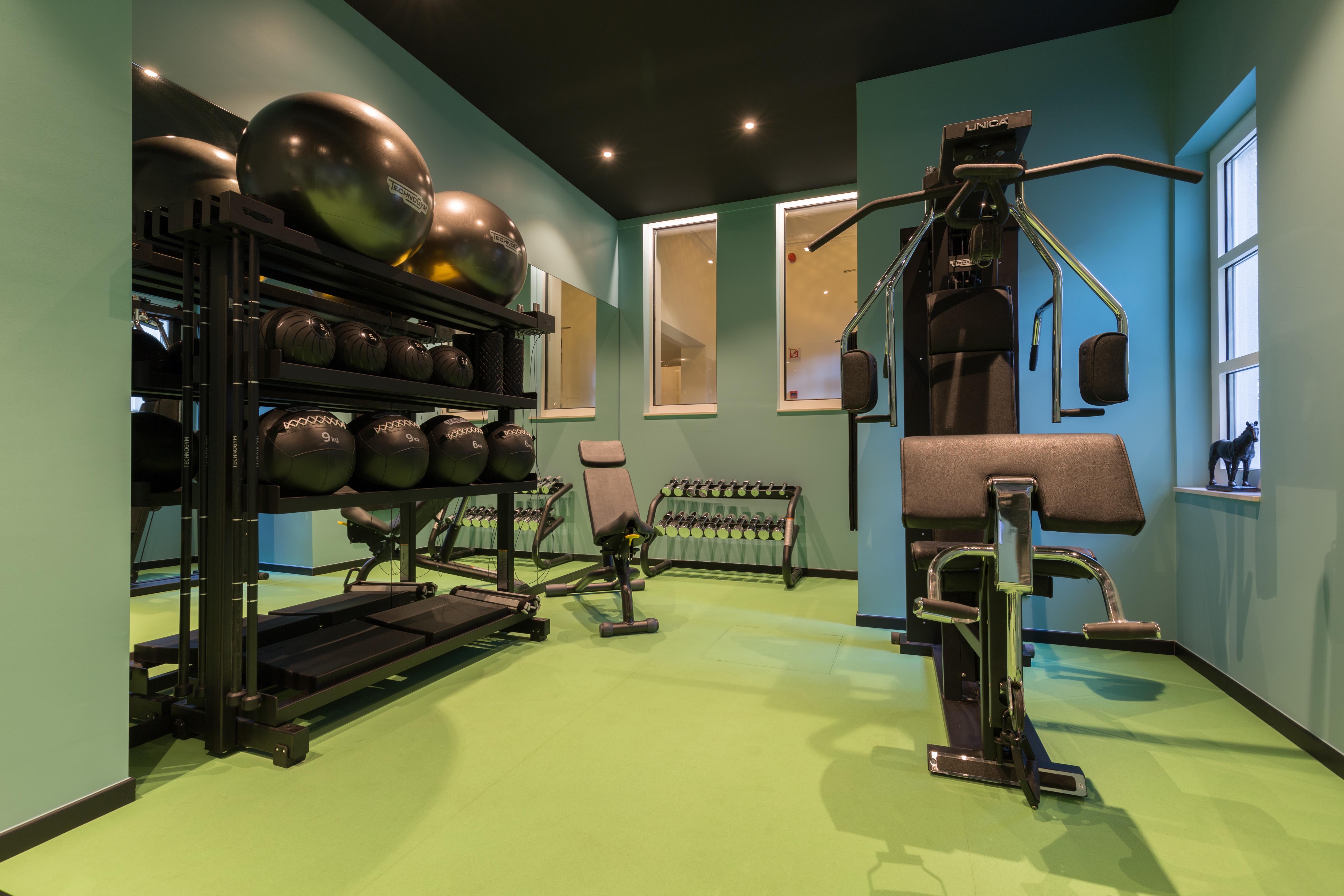 Stanhope Hotel By Thon Hotels Bruxelles Esterno foto The gym at the hotel