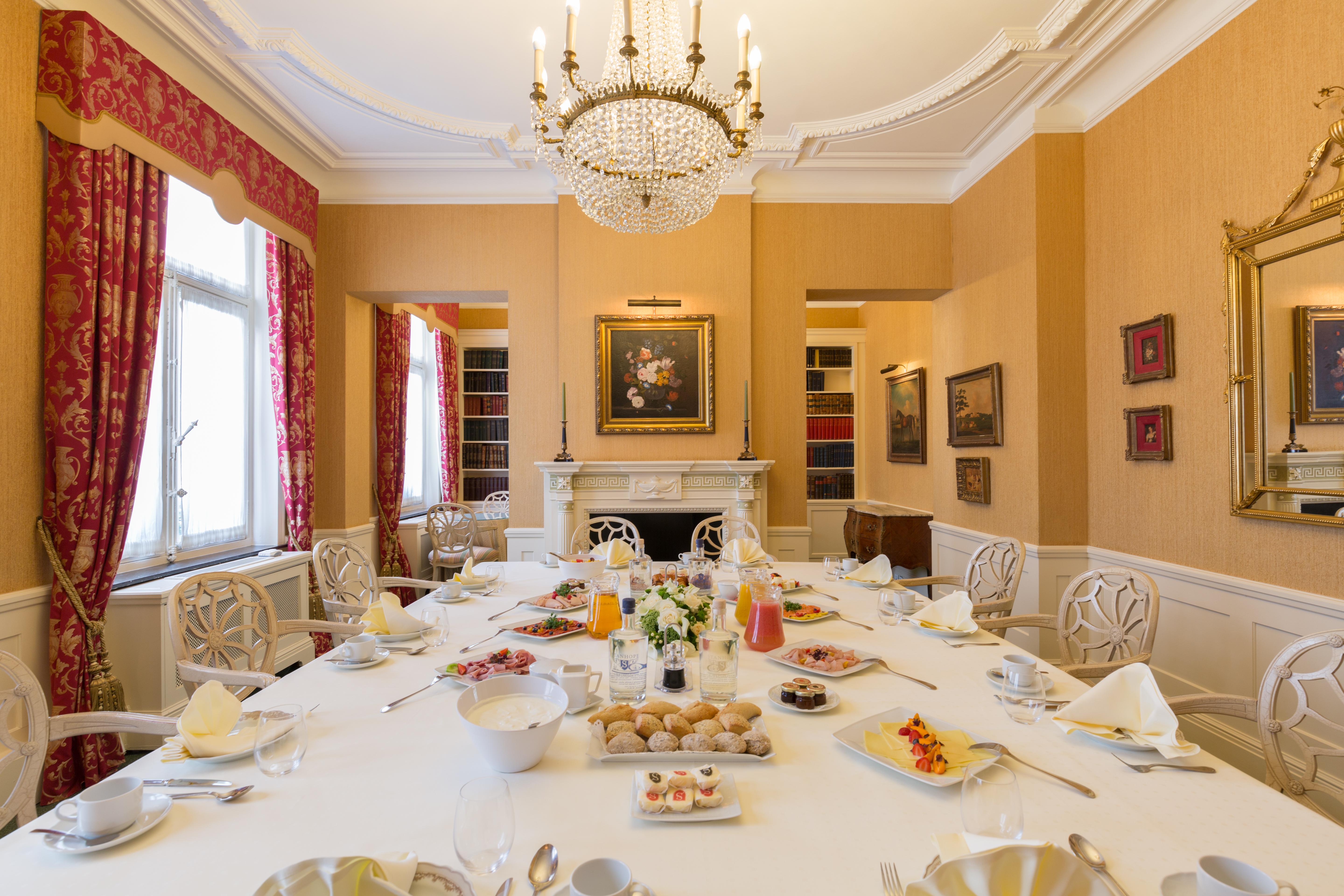 Stanhope Hotel By Thon Hotels Bruxelles Esterno foto The dining room
