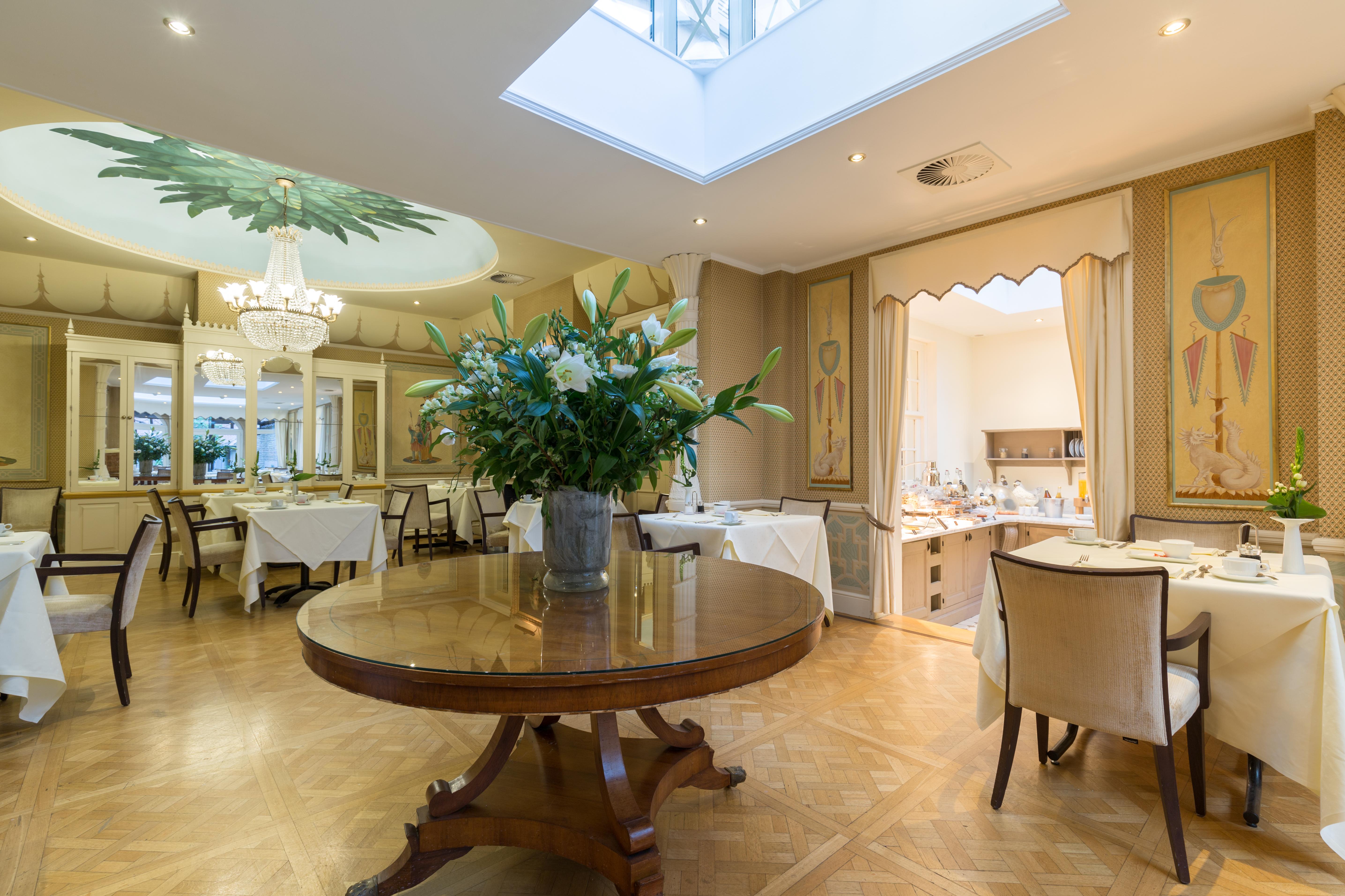 Stanhope Hotel By Thon Hotels Bruxelles Esterno foto The interior of the restaurant