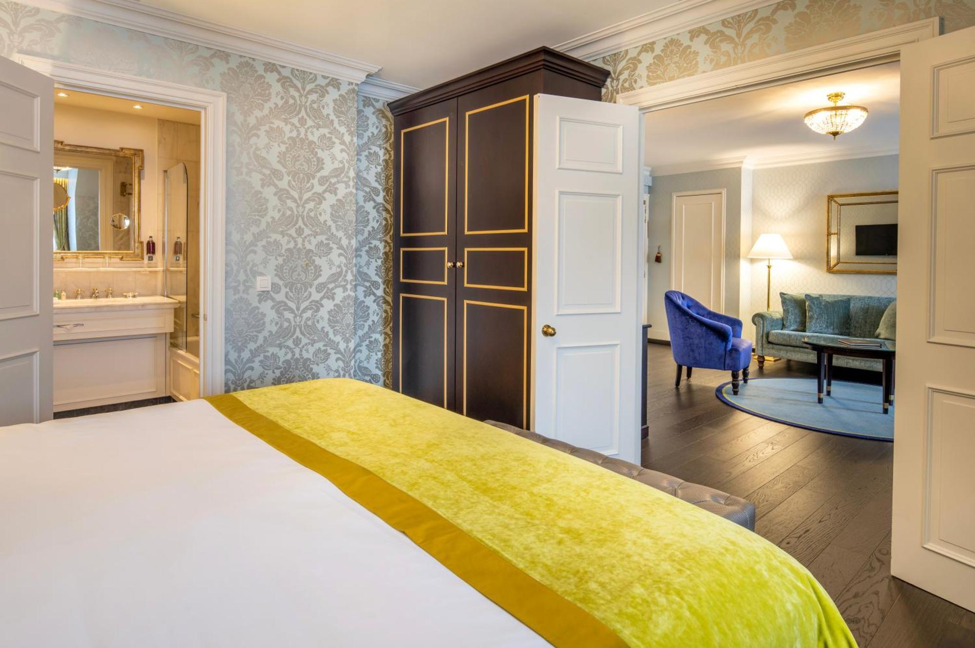 Stanhope Hotel By Thon Hotels Bruxelles Esterno foto A suite at the hotel