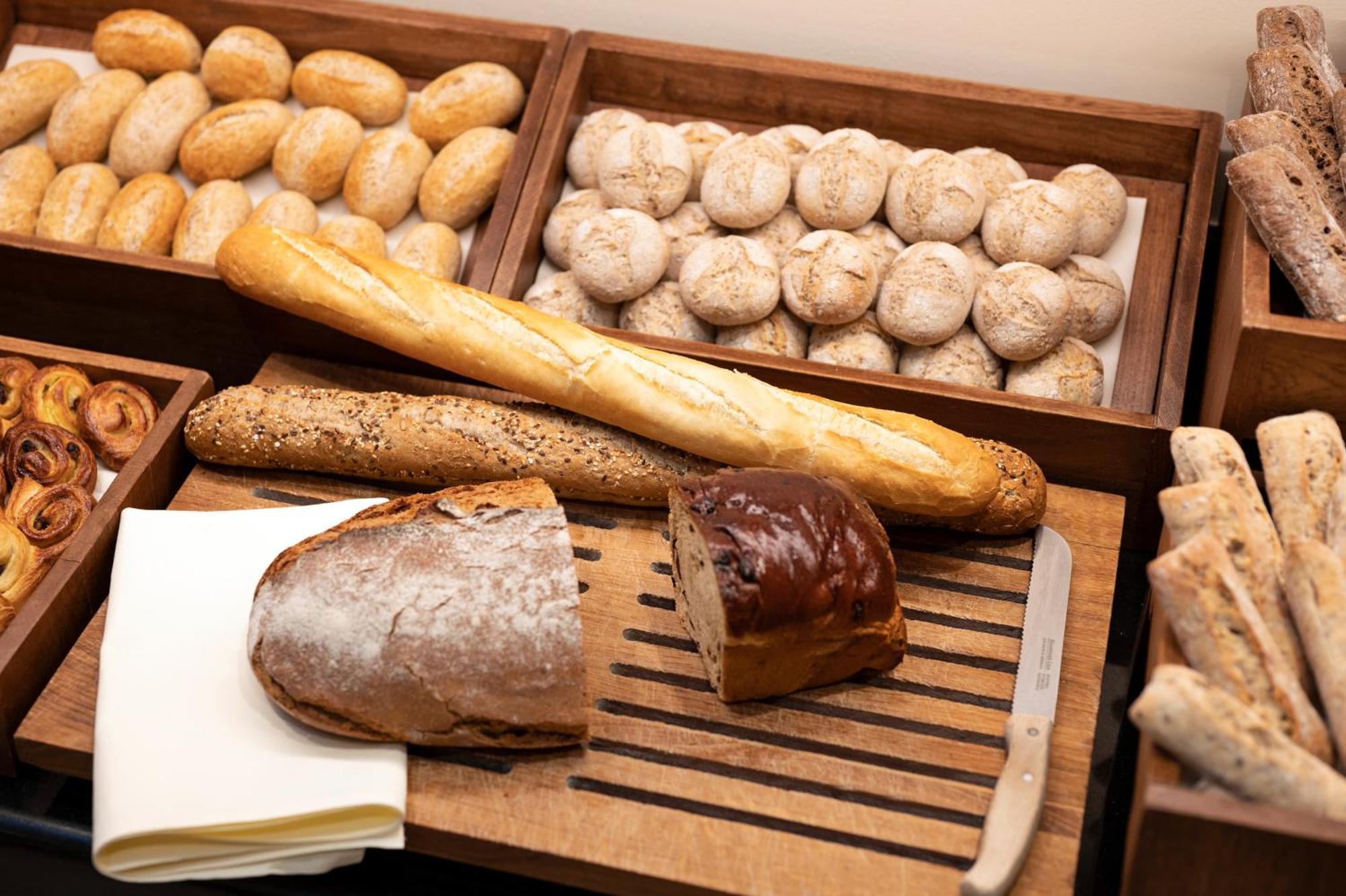 Stanhope Hotel By Thon Hotels Bruxelles Esterno foto Bread